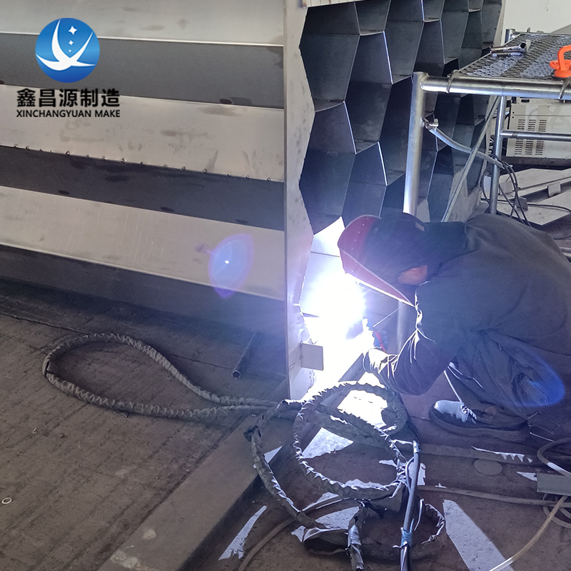  鑫昌源生產(chǎn)濕電除塵陽極管的優(yōu)勢有哪些？